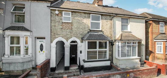 4 bedroom terraced house