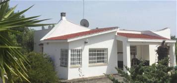 Villa in vendita in contrada Badessa s.n.c