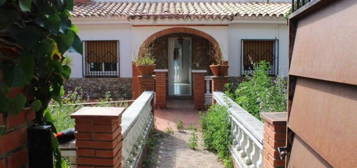 Casa o chalet independiente en venta en calle de les Agudes, 18