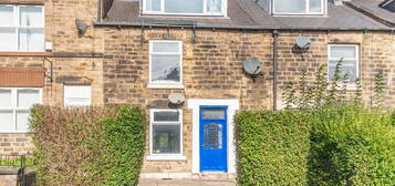 4 bed end terrace house for sale