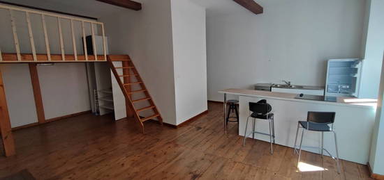 Appartement  à vendre, 2 pièces, 44 m², Étage 1/–