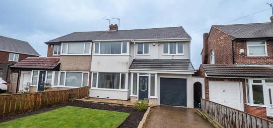 5 bedroom semi-detached house to rent