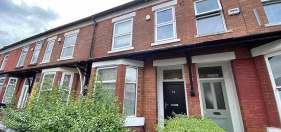 6 bedroom terraced house