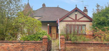 3 bed detached bungalow for sale