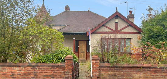 3 bed detached bungalow for sale