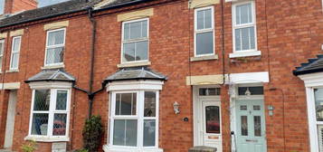 2 bedroom terraced house