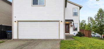 10005 Cole Ct, Yelm, WA 98597