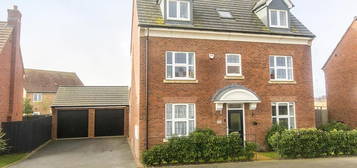 5 bedroom detached house for sale