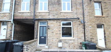 Terraced house to rent in Manchester Road, Huddersfield, West Yorkshire HD4