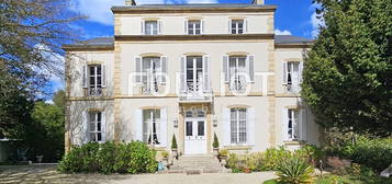 Maison  à vendre, 8 pièces, 4 chambres, 210 m²