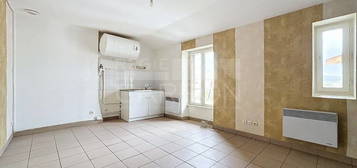 APPARTEMENT T2 A LOUER- VILLEURBANNE 69100- 29.05 m² - 533€