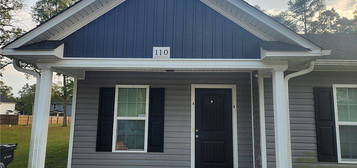 110 E 7th Ave #110, Raeford, NC 28376