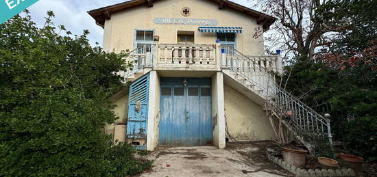 Maison 4 pièces jardin vignes poulailler garage