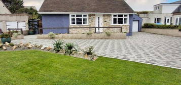 4 bedroom detached bungalow for sale