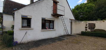 Maison 3 pièces 96m², grenier, grange et garage !