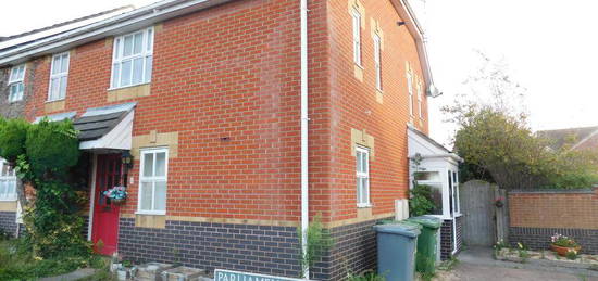 1 bedroom semi-detached house to rent