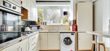 Maisonette for sale in Whitlock Drive, Southfields SW19