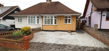 2 bed semi-detached bungalow to rent