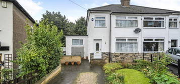 3 bed semi-detached house for sale