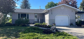 300 S Lake Stafford Dr E, Brooks, AB T1R 0L9