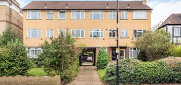 Maisonette for sale in St Peters Road, Croydon, Surrey CR0