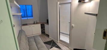 Studio  à vendre, 1 pièce, 9 m², Étage 6/6