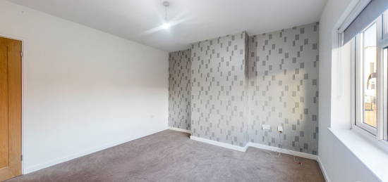 Flat to rent in Albany Road, Coventry CV5