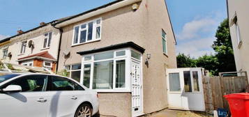 3 bedroom semi-detached house