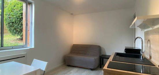 Studio Saint Germain en laye centre 14m2