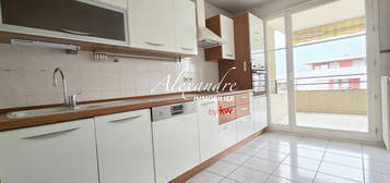 A VENDRE : APPARTEMENT T3 TRAVERSANT (62,74 m²) + GARAGE + CAVE