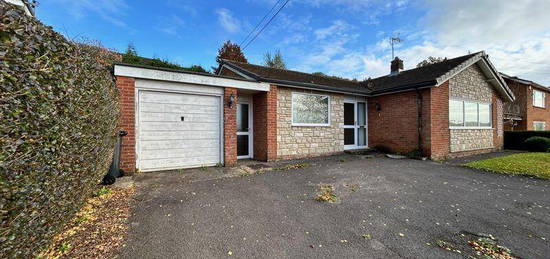 3 bedroom detached bungalow for sale