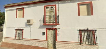 Casa adosada en venta en Villanueva de las Torres