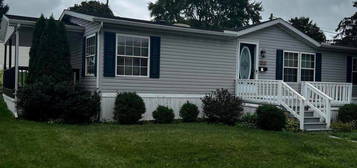 312 N  Railroad St, Martinsburg, PA 16662