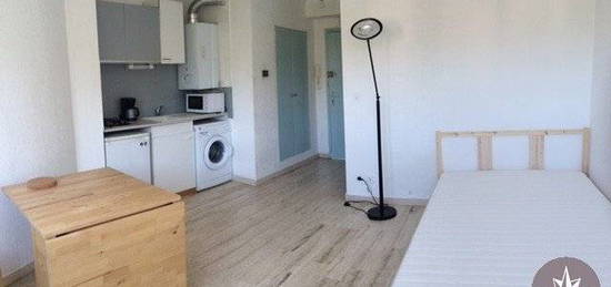 Location appartement 1 pièce 23 m²