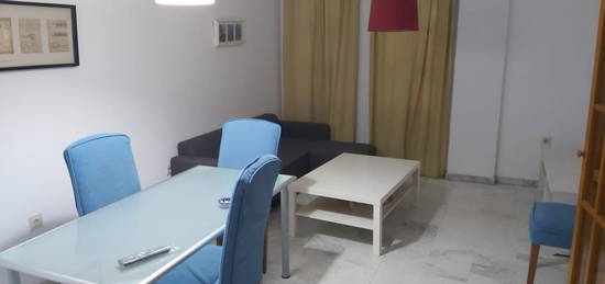 Apartamento de alquiler en Centro - Sagrario