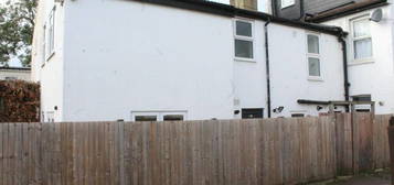 2 bedroom semi-detached house