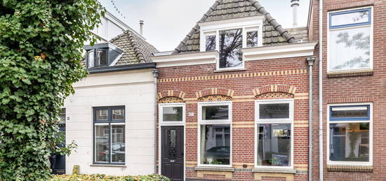 van Goorstraat 38