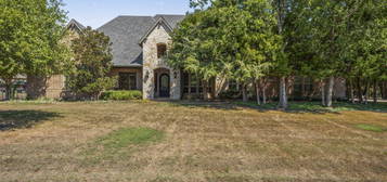 2725 Wolf Creek Dr, Lucas, TX 75002