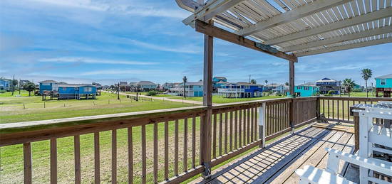 4031 Surf Dr, Galveston, TX 77554