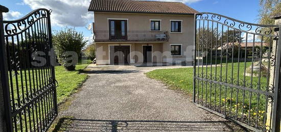 Maison de 132m² à rénover sur deux niveaux