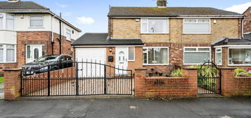 3 bed semi-detached house for sale