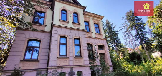 Prodej  vily 680 m², pozemek 850 m²