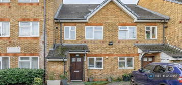 3 bedroom terraced house