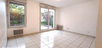 Appartement  à louer, 2 pièces, 1 chambre, 40 m²