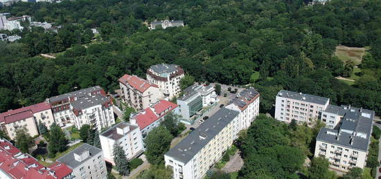 Ciche 2pokoje+kuchnia z pięknym widokiem (i windą)