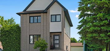 4, Rue de l'Hémisphère
Gatineau (Hull)
