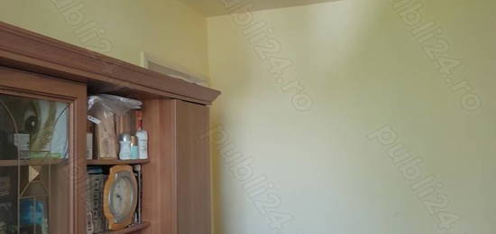 Vand apartament cu 2 camere în Bârlad