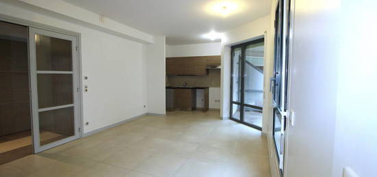 Appartement  à louer, 2 pièces, 1 chambre, 39 m²