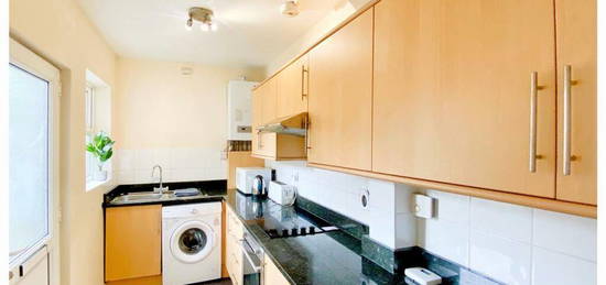 4 bedroom terraced house