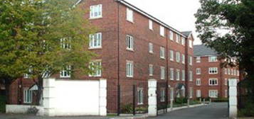 Flat to rent in The Woodlands, Liverpool, Merseyside L25